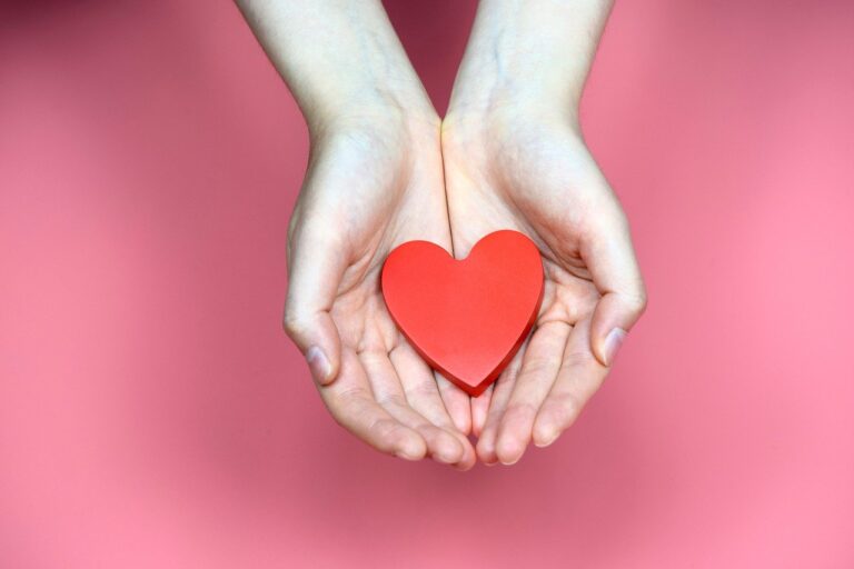 heart-8390212_1280