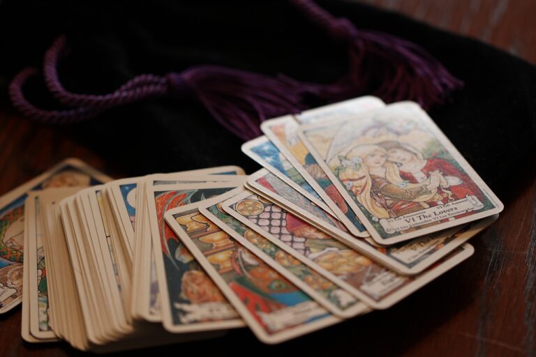 tarot-991041_1280 (2)