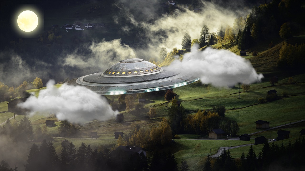 ufo-5154710_1280 (2)